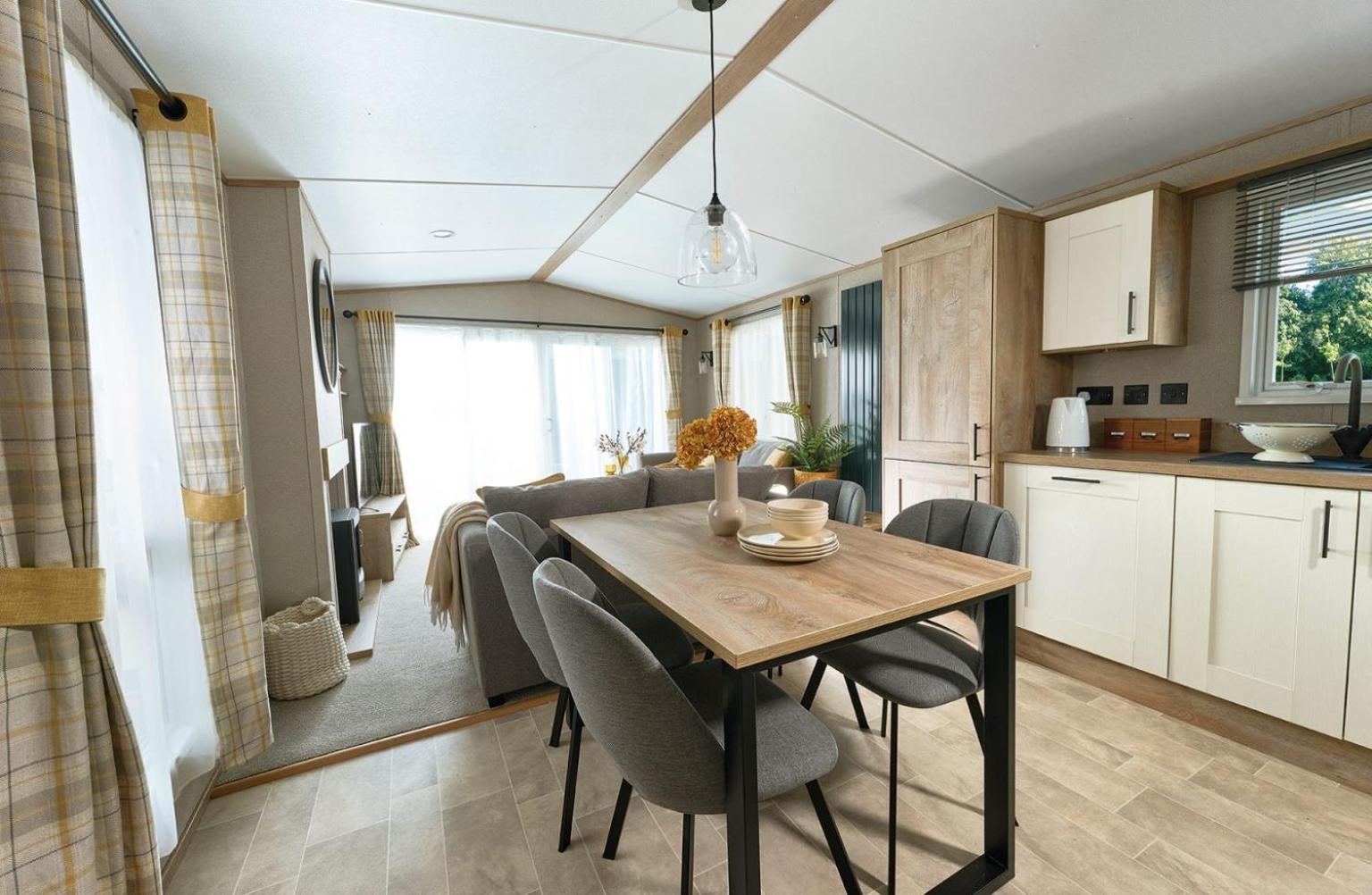 Emma'S Oasis 2-Bedroom Caravan At Durdle Door Sleeps 4 West Lulworth Eksteriør bilde